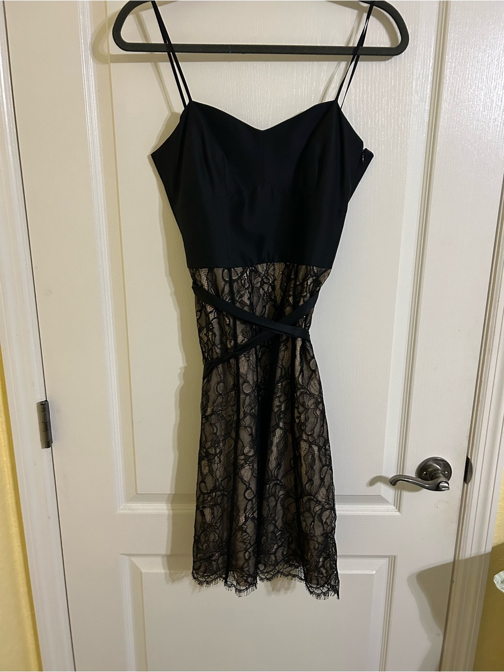 Ann Taylor Black Lace-Overlay Spaghetti Strap Mini Dress size 4